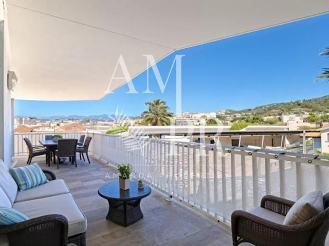 Cannes Basse Californie – Rare duplex de 136 m² au cœur d’un quartier central et résidentiel