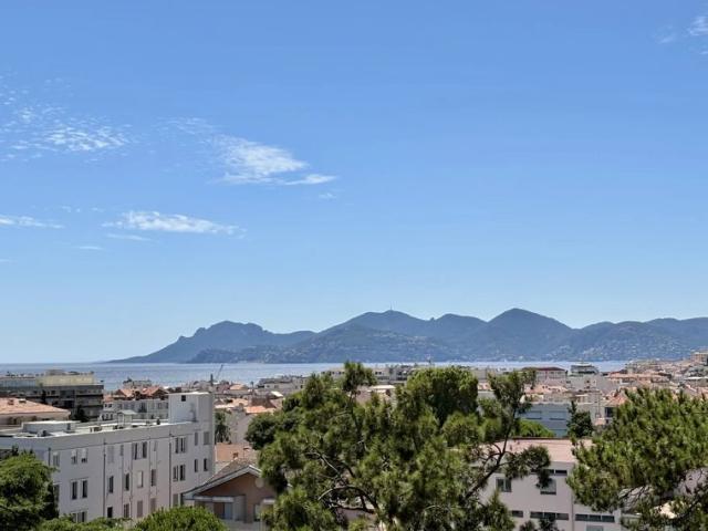 CANNES BEAU 4 PIÈCES GALLIA