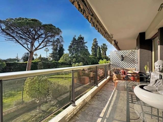 Cannes Bénéfiat Appartement 4 pièces 109m², terrasses vue dégagée parc, garage