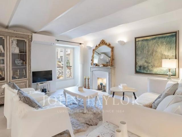 Cannes dans la Banane magnifique appartement de 4 pièces rénové