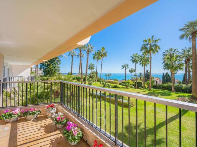 Cannes Eden Vue Mer 4 Pieces 114m² Vallauris