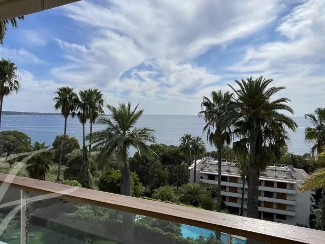Cannes Eden Appartement 3 pièces vue mer