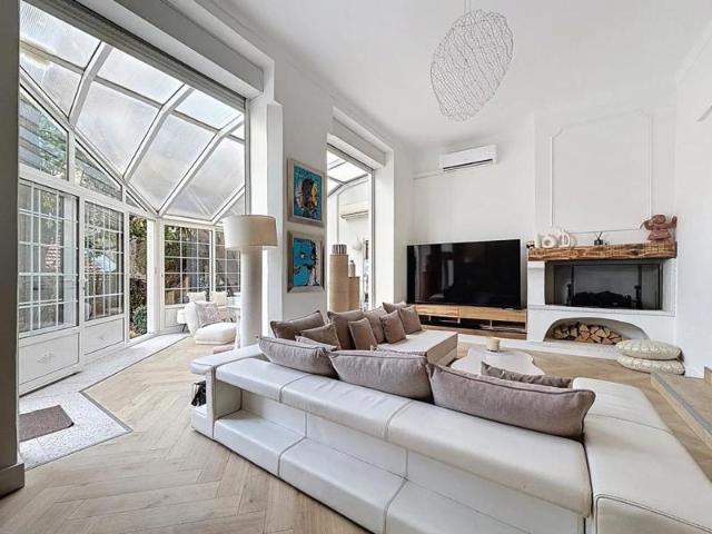 CANNES LOFT D’EXCEPTION AVEC JARDIN À DEUX PAS DU VIEUX PORT
