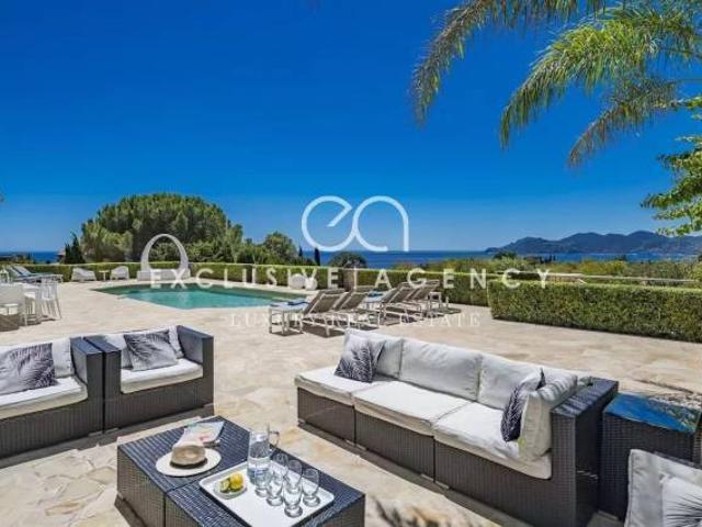 Cannes long term rental villa 7 rooms 284.68 m² and sea view