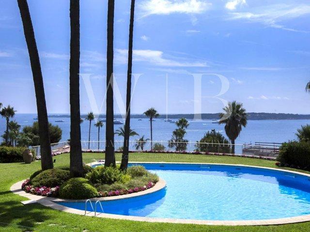 Cannes, la Californie Prestigieuse résidence 4 pièces terrasse Vue mer et îles de Lérins