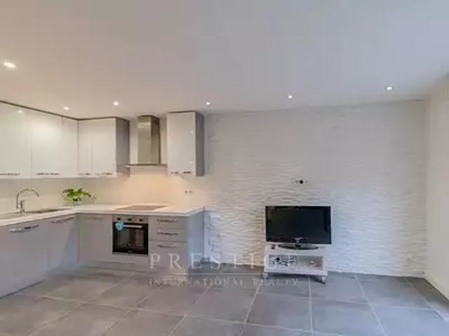 Cannes la Bocca 06150 Achat / Vente appartement 2 pièces t2