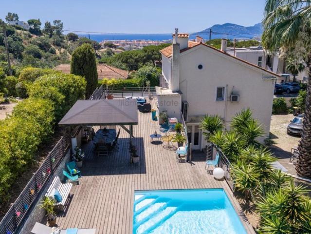 CANNES LA BOCCA LIMITE CANNES MAISON FAMILIALE PISCINE