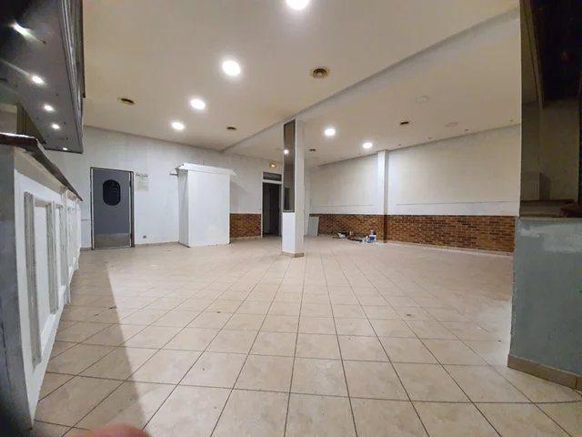 Cannes la bocca, murs commerciaux libre à vendre, cave, 2 pa. 94m² Cannes la Bocca