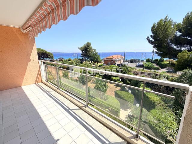 Cannes La Bocca Picaud: appartement 3 pièces 54 m² avec Garage et Vue mer