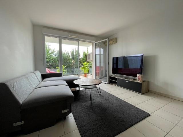 CANNES LA BOCCA, T2 dans une résidence moderne de 2019, avec terrasse et parking