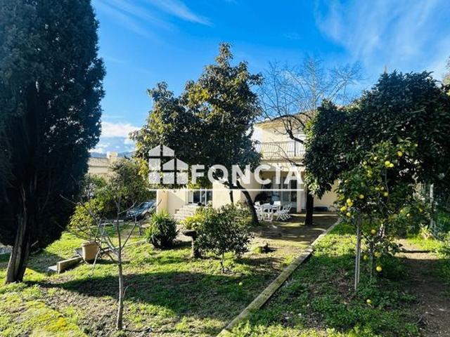 CANNES LA. BOCCA VILLA 218m2 sur 850m2