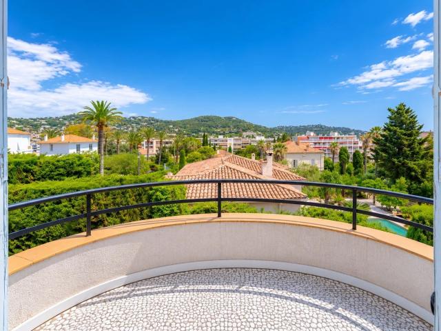 Cannes Le Cannet – Élégant appartement de caractère de 161. 161m² Cannes