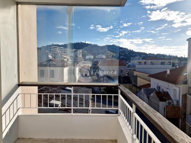 CANNES MONTFEURY
