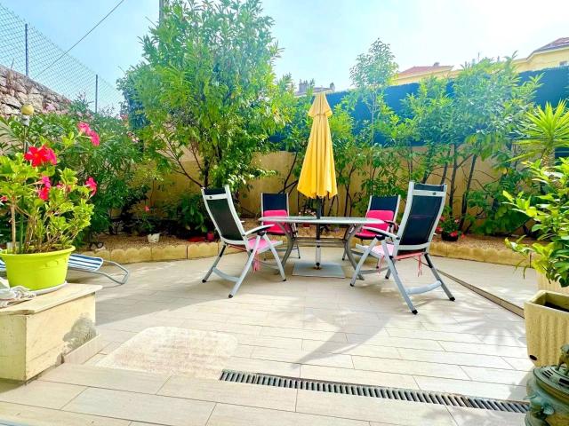 Cannes Montfleury 3 p en rdj cave et parking 61m² Cannes