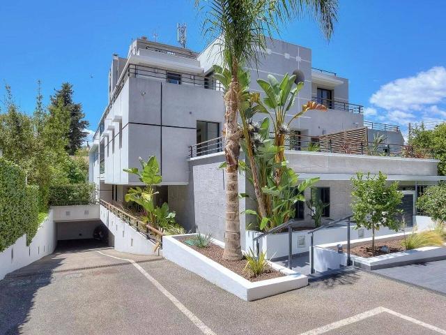 CANNES — MONTFLEURY | ÉLÉGANCE ET PRESTIGE À VENDRE — SUPERBE 2