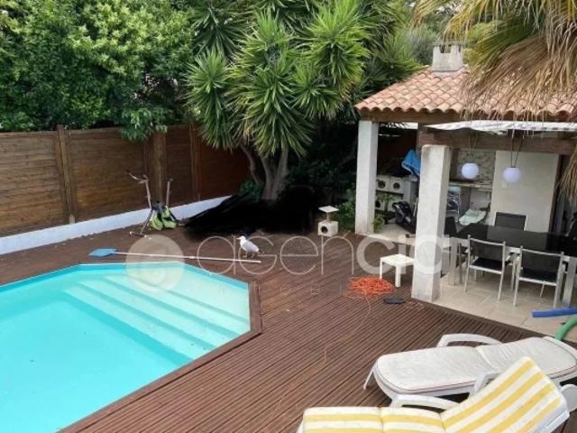 Cannes – Montrose | Spacieuse Villa de 303 m² avec Piscine et Appartement Indépendant