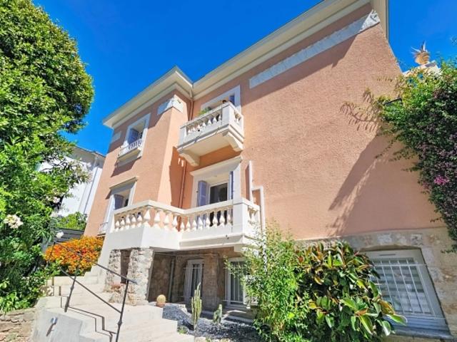 CANNES MAISON BOURGEOISE de 238m² VENDU LOUÉE