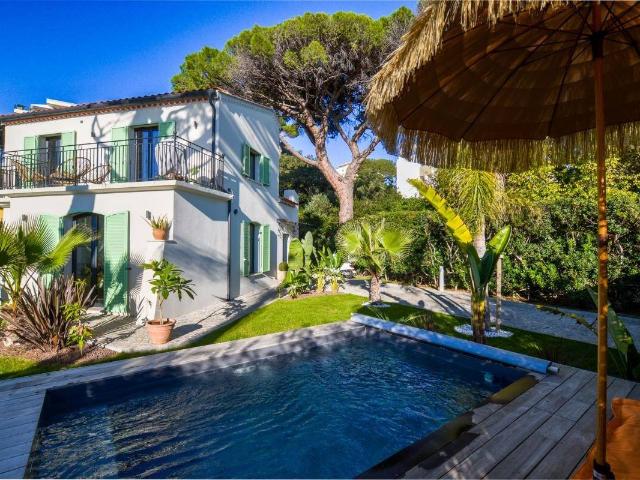 Cannes maison front de mer
