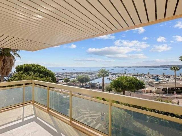 Cannes Palm Beach, Appartement 2P Vue Mer à Vendre