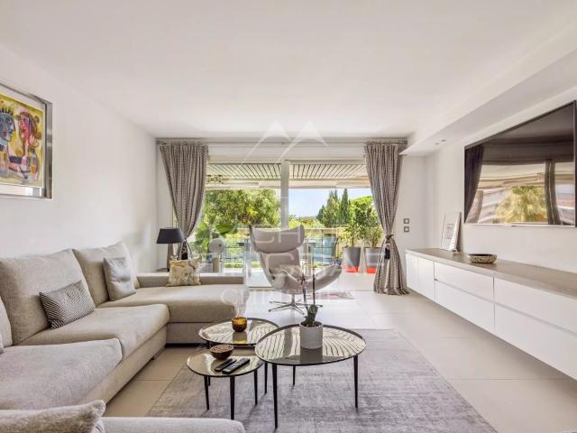 Cannes Palm Beach Splendide appartement deux chambres, ape. 102m² Cannes