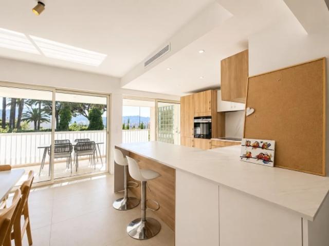 Cannes Petit juas Élégant 4 pièces avec terrasse