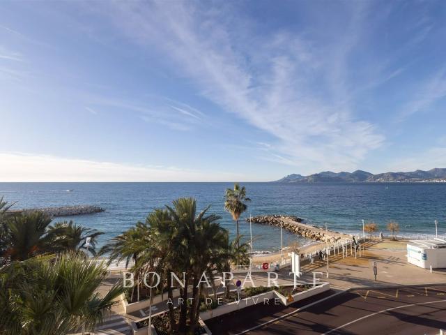 Cannes Penthouse Vue Mer Panoramique 120m² Cannes