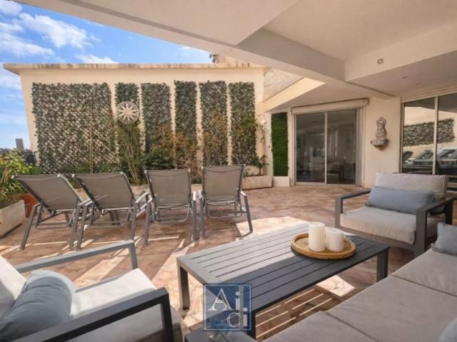Cannes Proximité Palais des Festivals – 143 m² – 5 chambres – Terrasse 50 m²