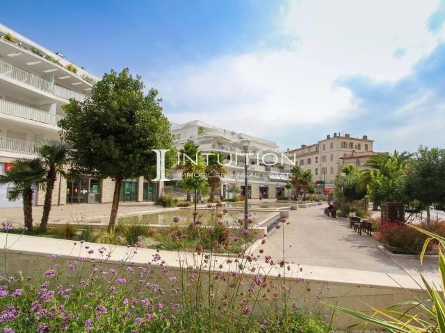 Cannes République: Immeuble vendu entièrement loué 300m² Cannes