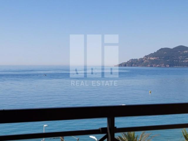 Cannes résidence avec piscine 2P vue mer proche plage et commerces