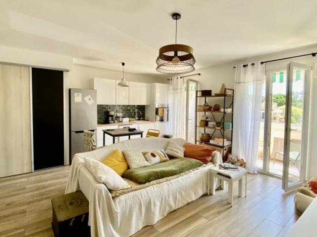 CANNES T2 BASSE CALIFORNIE
