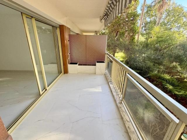 Cannes Vente appartement 3 pièces proche centre et plages