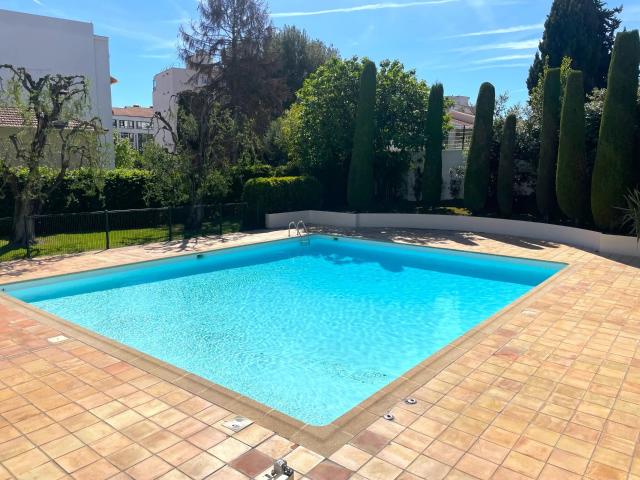 Cannes Vente appartement 3 pièces résidence standing 70m² Cannes