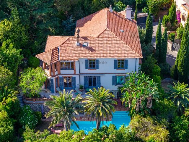 CANNES VILLA BELLE EPOQUE VUE MER