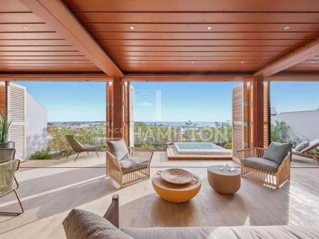 Cannes Villa sur le toit d'exception, à quelques pas du Vieux