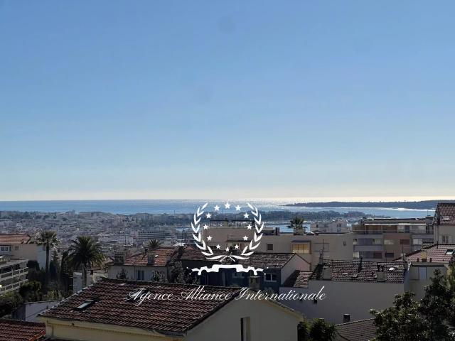 Dernier etage vue mer 3 pieces terrasse