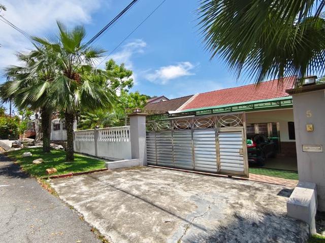 Canning Garden SemiD Single Storey Freehold Big Land Prime Area