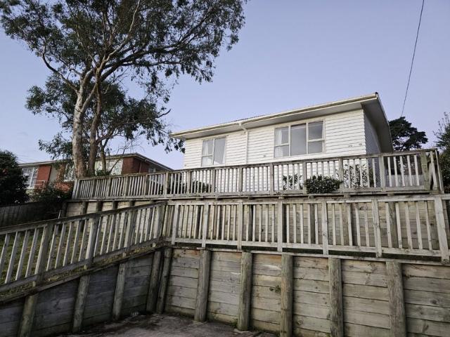 Cannons Creek, 2 bedrooms