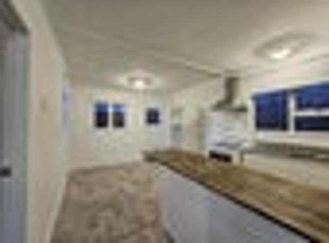 Cannons Creek, 2 bedrooms, $460 pw