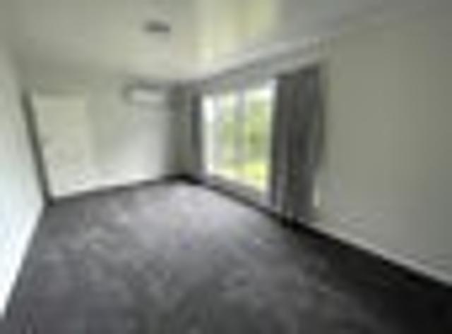 Cannons Creek, 3 bedrooms, $495 pw