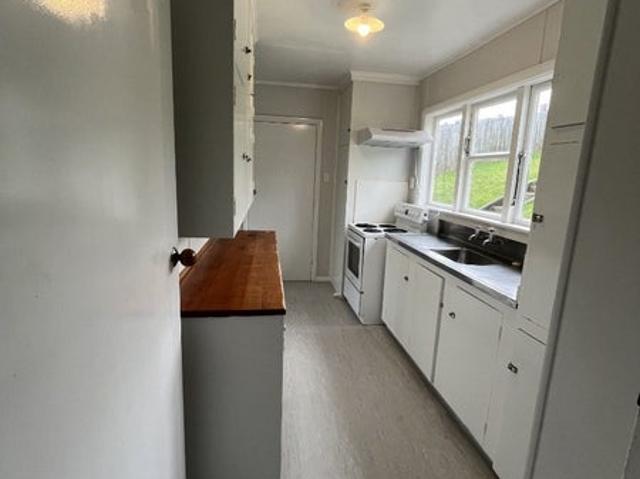 cannons creek, 3 bedrooms