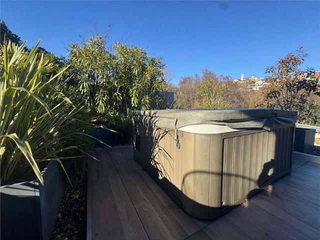 Canobbio – Penthouse mit 4.5 Zimmern und freier Sicht