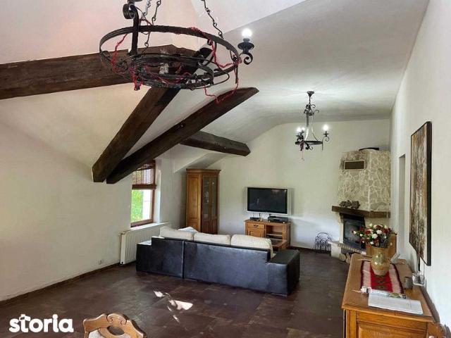 Cabana de inchiriat Valea Budului, Luncani, 8 Km de Bacau, 300 eur/zi