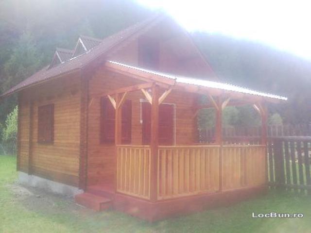 cabana din lemn