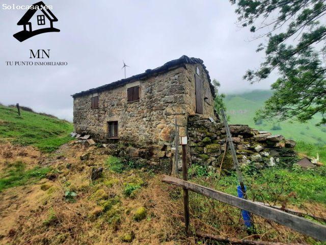 CABAÑA PASIEGA CON VISTAS AL CORAZÓN DE CANTABRIA