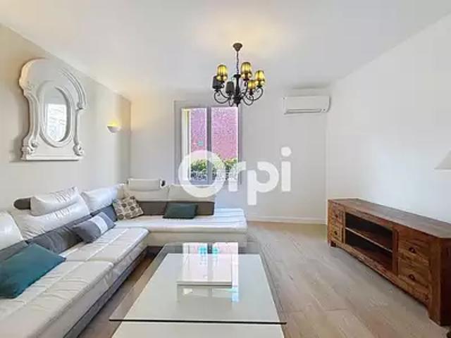Cabestany 66330 Location maison 2 pièces t2 terrasse balcon