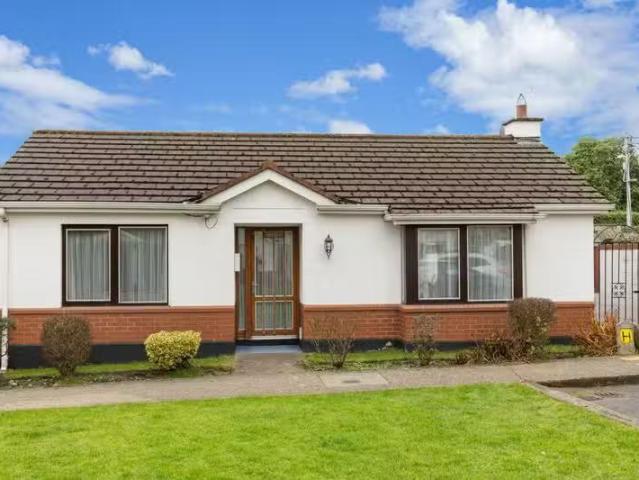 Cabin John, 13 Silchester Court, Glasthule, Co. Dublin, A96Y4A.