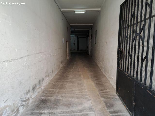 CABINA CERRADO EN GARAJE COMUNITARIO