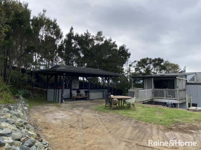 cable bay, 2 bedrooms