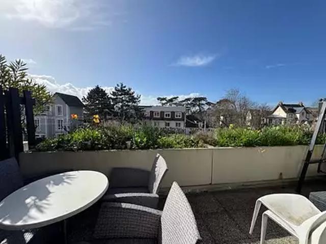Cabourg 14390 Achat / Vente appartement 2 pièces t2 au dernier étage balcon