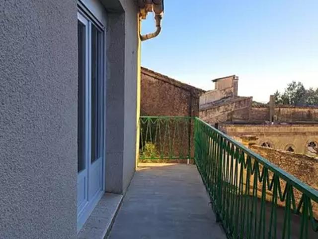 Cabrières 30210 Location appartement 3 pièces t3 balcon